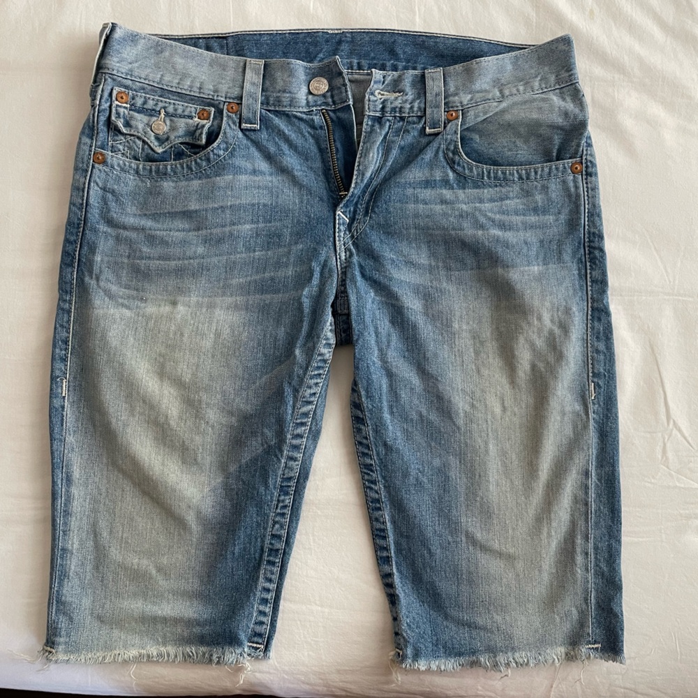 Men’s True Religion jean shorts